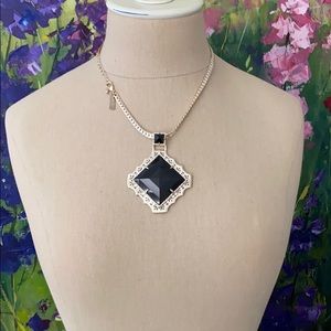 Kendra Scott Vintage Necklace